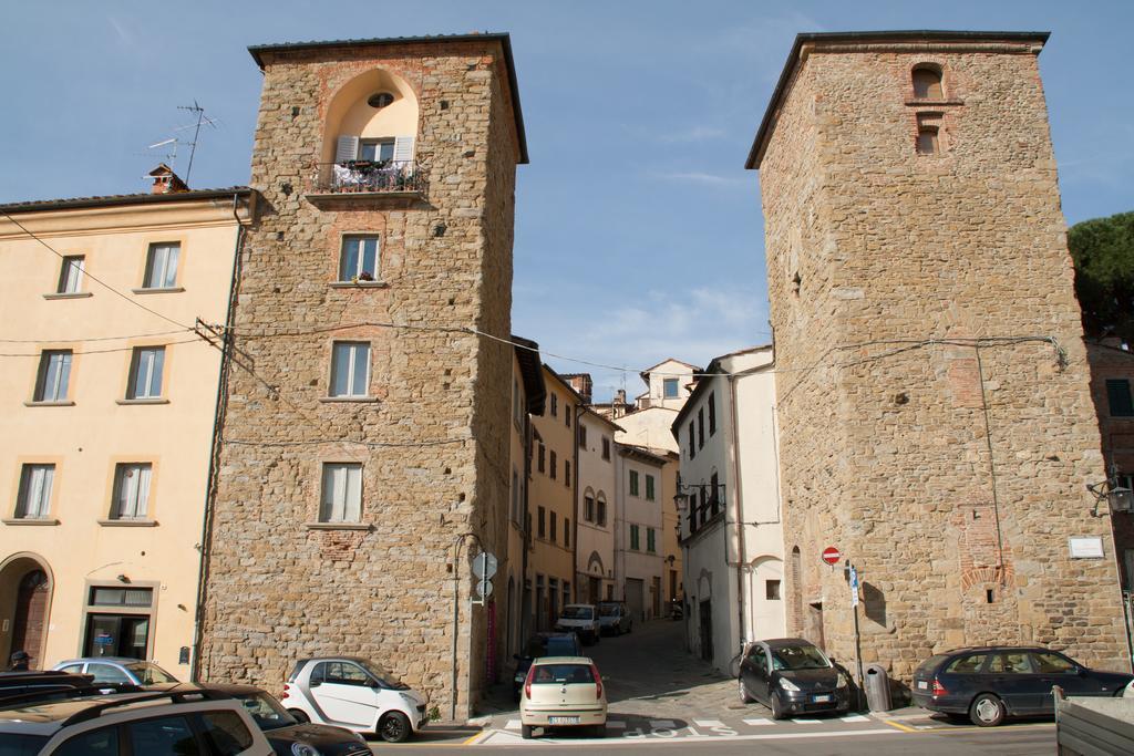 Residenza Fra Le Torri - Charme&Art Gallery Home Arezzo Esterno foto